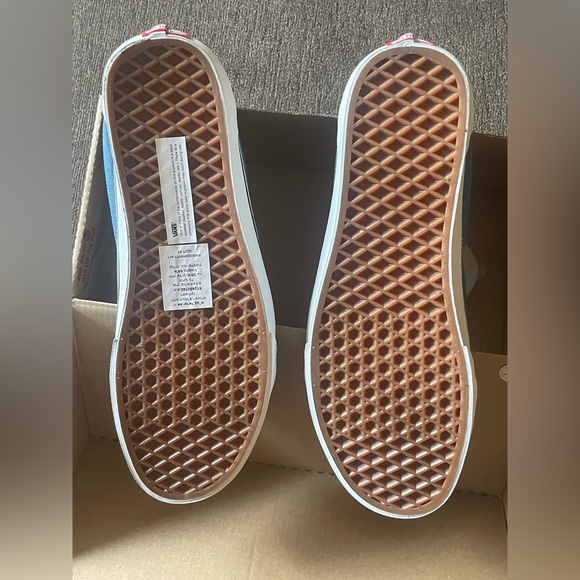 Vans Old Skool Shoe Navy Blue - Picture 2 of 6